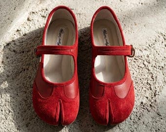 Stylish Tabi Mary Jane Shoes Split Toe Flats Suede Handmade Vintage Japanese Style